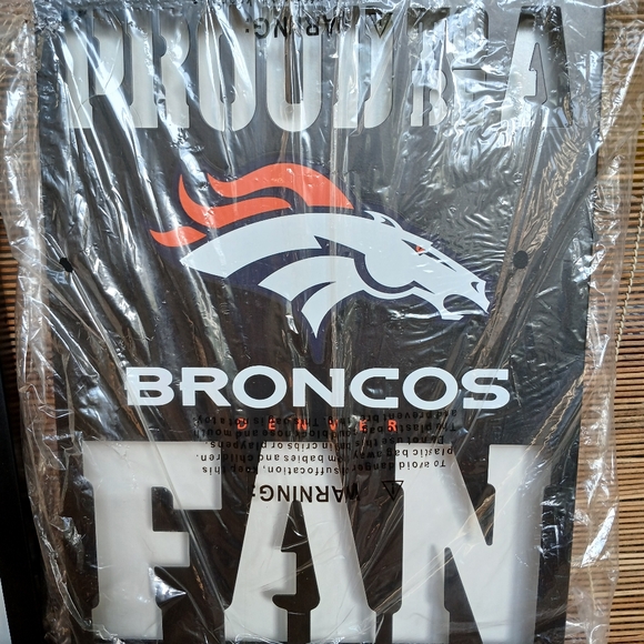 (New) NFL Denver Broncos Metal LED Sign Logo Lighted Wall Art - Picture 3 of 7